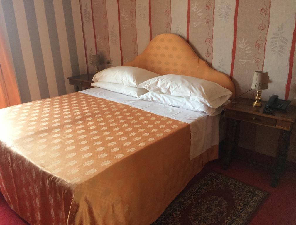 Albergo Sempione Stresa Exteriér fotografie